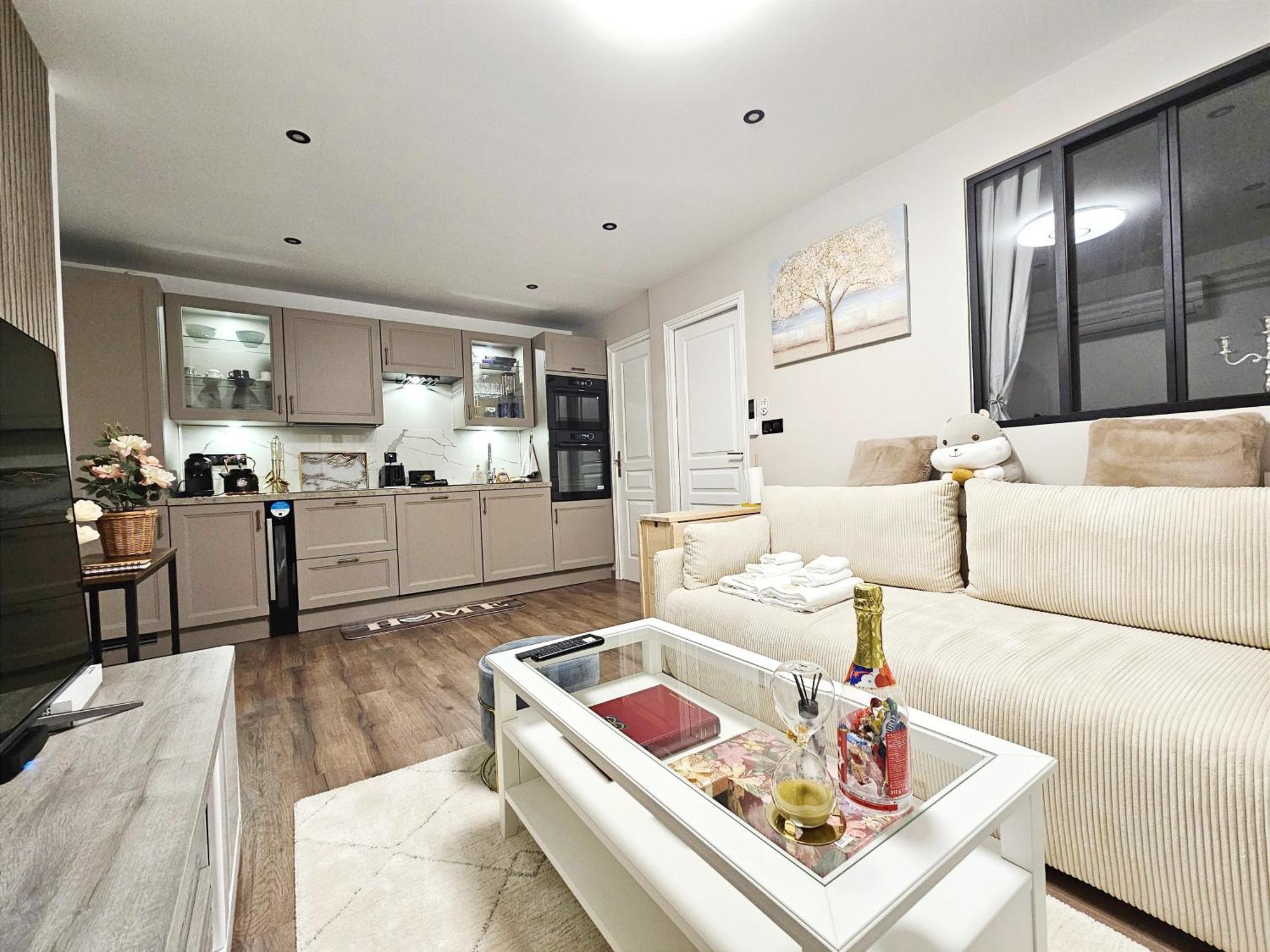 Your Cozy Cove By Paris Apartment *
